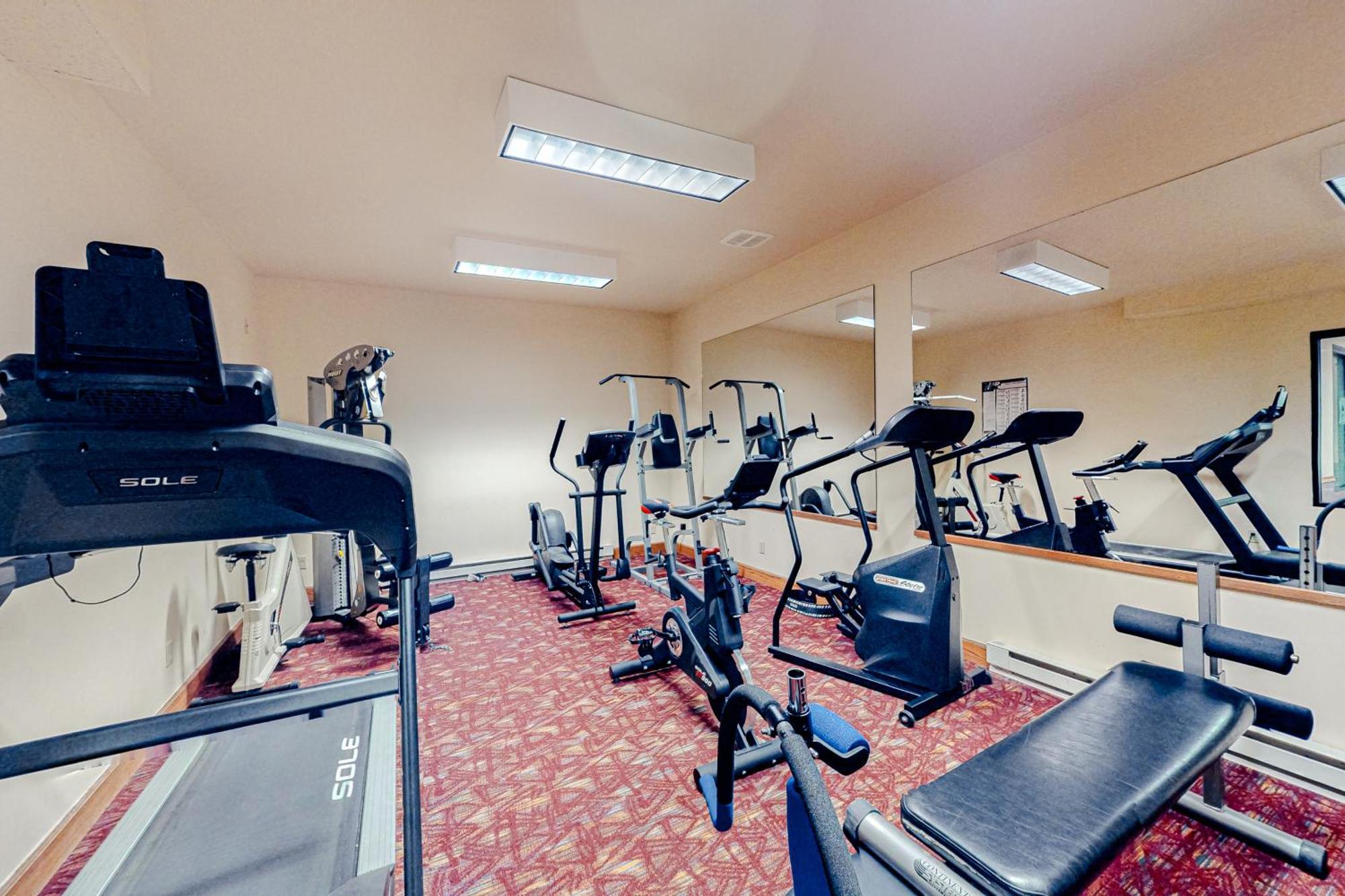 Kings Crossing Apartments 윈터 파크 객실 사진